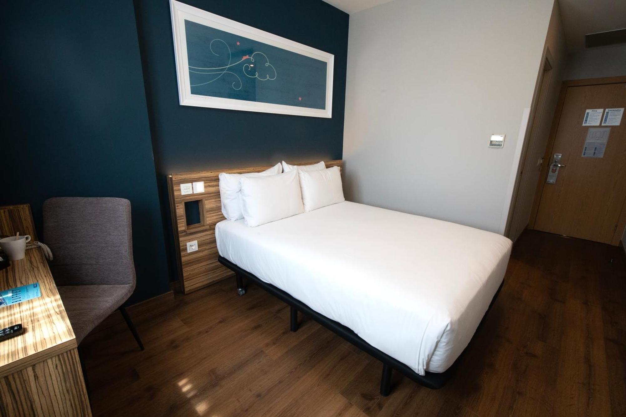 Travelodge Madrid Metropolitano Rom bilde